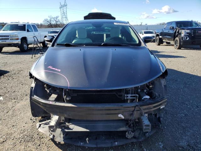 Снимка 5 от търг – 2015 CHRYSLER 200 LIMITE с VIN 1C3CCCAB6FN505577