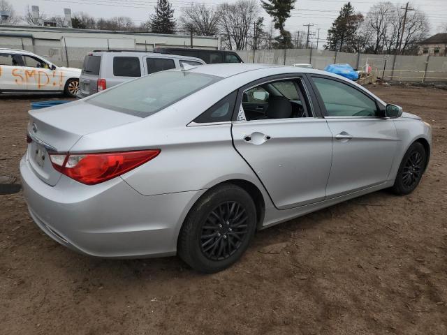 Photo 3 from auction – 2012 HYUNDAI SONATA GLS with VIN 5NPEB4AC1CH381008