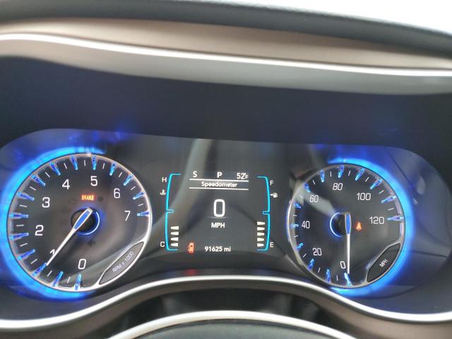 Photo 9 from auction – 2017 CHRYSLER PACIFICA T with VIN 2C4RC1DG1HR521693