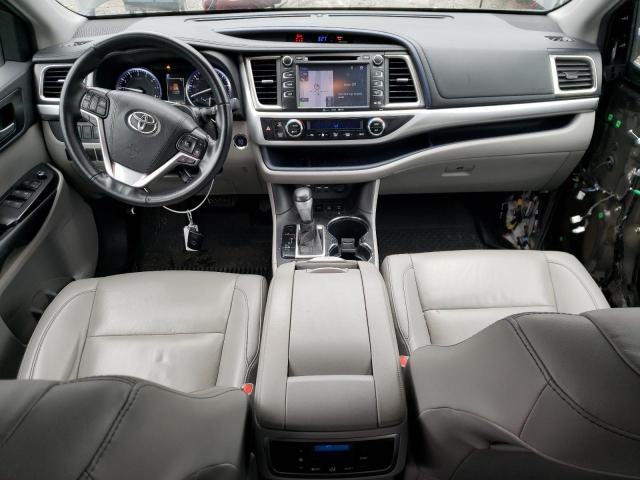 Photo 8 from auction – 2019 TOYOTA HIGHLANDER with VIN 5TDJZRFH4KS746883