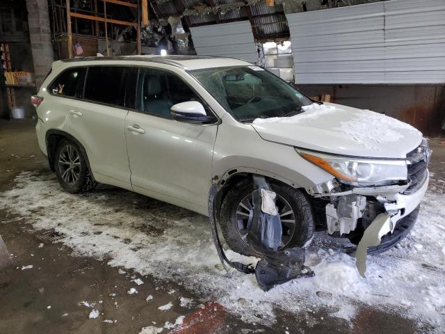 Photo 4 from auction – 2016 TOYOTA HIGHLANDER with VIN 5TDJKRFH5GS306604
