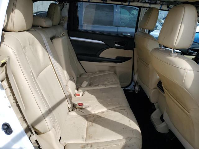 Photo 11 from auction – 2017 TOYOTA HIGHLANDER with VIN 5TDJGRFH8HS025917