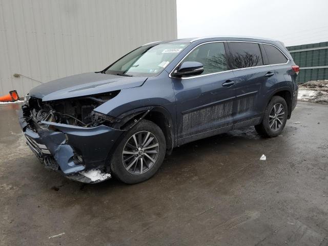 TOYOTA HIGHLANDER 2017 with VIN 5TDJZRFH6HS399209 - Photo from auction
