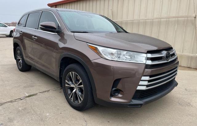 TOYOTA HIGHLANDER 2019 with VIN 5TDBZRFH9KS962085 - Photo from auction