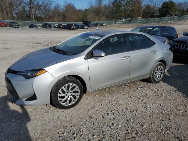 TOYOTA COROLLA L 2018 with VIN 5YFBURHE5JP827646 - Photo from auction