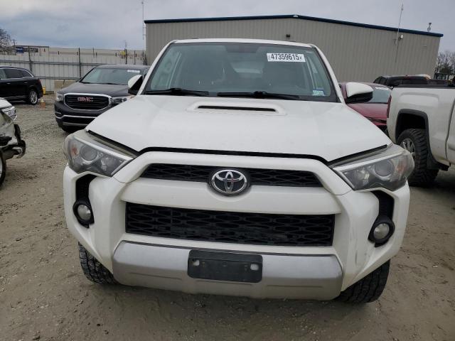 Photo 5 from auction – 2015 TOYOTA 4RUNNER SR with VIN JTEBU5JR5F5209961