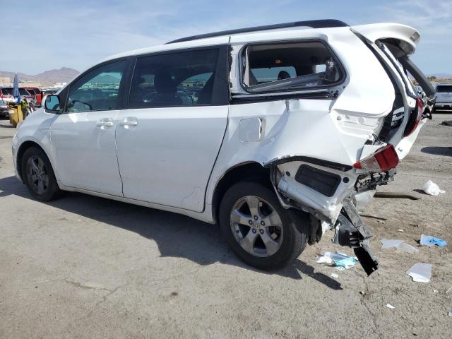 Photo 2 from auction – 2016 TOYOTA SIENNA LE with VIN 5TDKK3DC9GS722454
