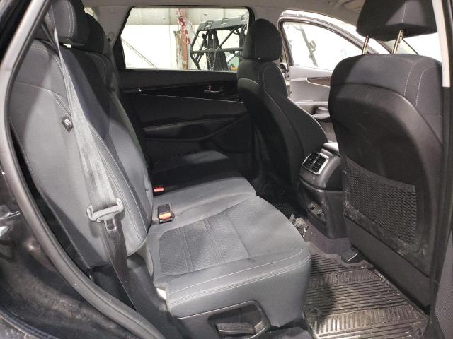 Photo 11 from auction – 2018 KIA SORENTO LX with VIN 5XYPGDA33JG379517