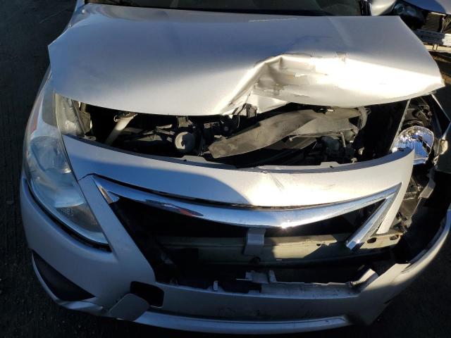 Photo 11 from auction – 2017 NISSAN VERSA S with VIN 3N1CN7AP6HL816649