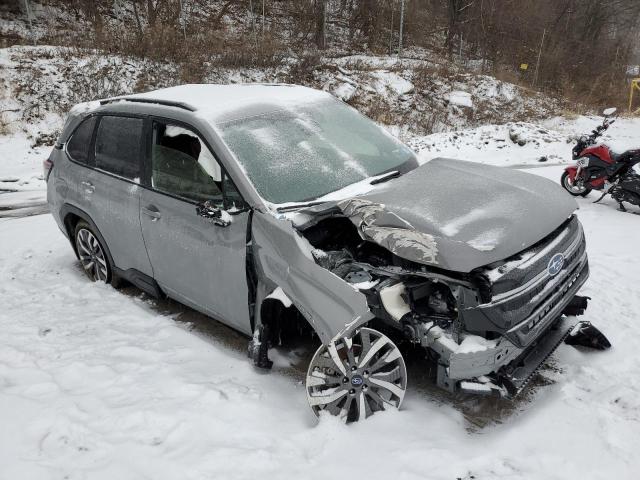 Photo 4 from auction – 2025 SUBARU FORESTER T with VIN JF2SLDTC3SH440443