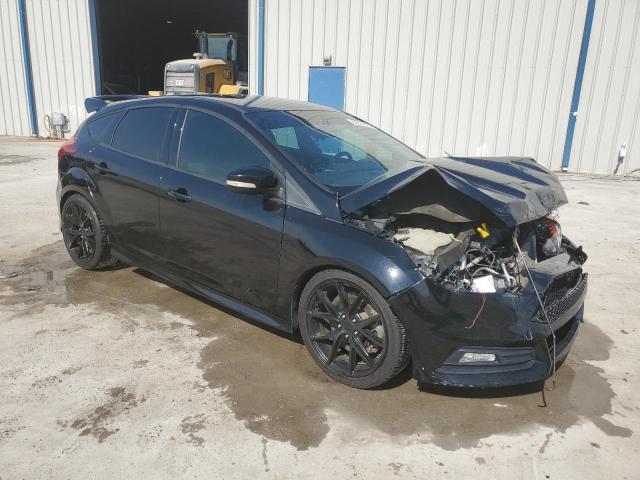 Снимка 4 от търг – 2017 FORD FOCUS ST с VIN 1FADP3L90HL313607
