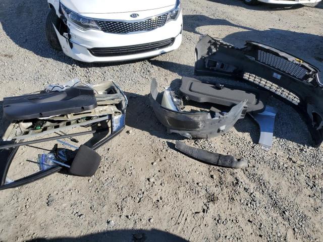 Photo 12 from auction – 2015 FORD FOCUS SE with VIN 1FADP3K24FL241702