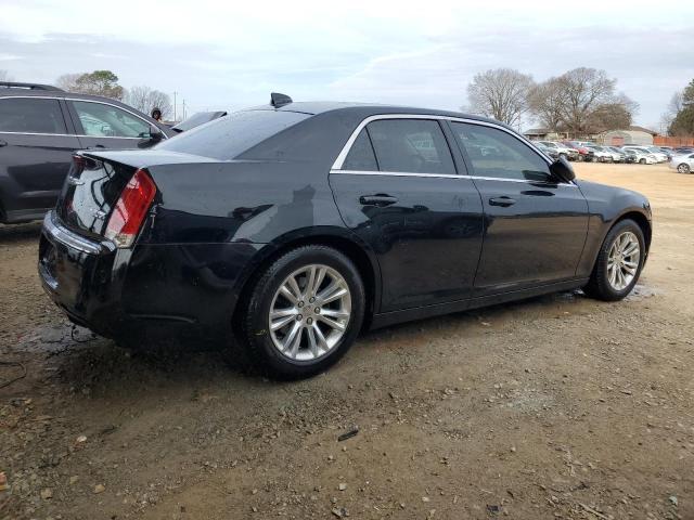 Photo 3 from auction – 2017 CHRYSLER 300 LIMITE with VIN 2C3CCAAG3HH552481