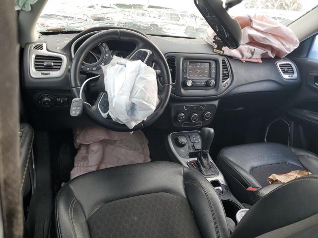 Photo 8 from auction – 2017 JEEP COMPASS LA with VIN 3C4NJDBB2HT693354