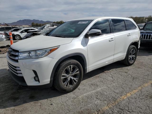 TOYOTA HIGHLANDER 2018 with VIN 5TDZZRFHXJS240640 - Photo from auction