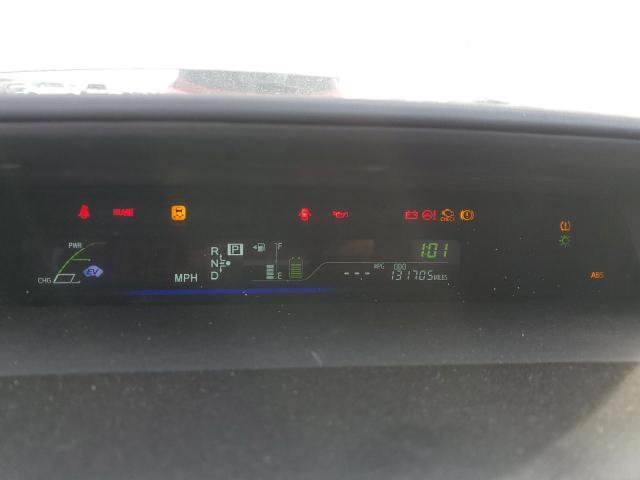 Photo 9 from auction – 2013 TOYOTA PRIUS V with VIN JTDZN3EU0D3194037