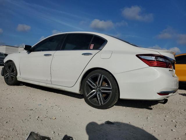Photo 2 from auction – 2016 HONDA ACCORD SPO with VIN 1HGCR2F57GA017871