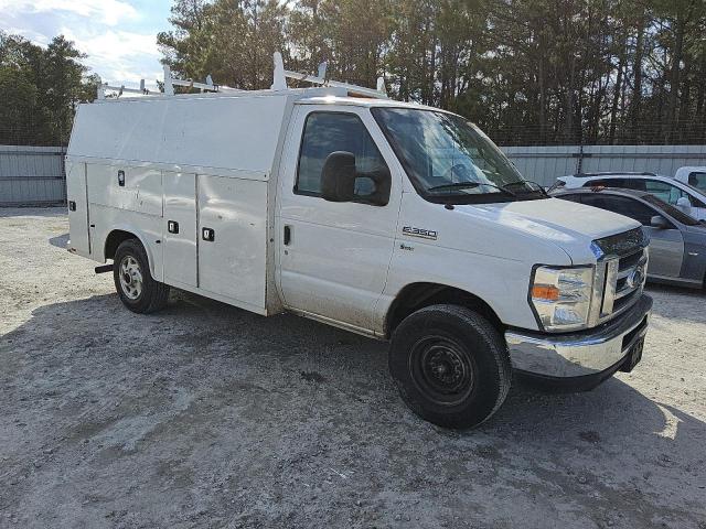 Photo 4 from auction – 2016 FORD ECONOLINE with VIN 1FDWE3FL9GDC43741