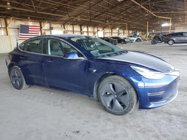 Снимка 4 от търг – 2018 TESLA MODEL 3 с VIN 5YJ3E1EA4JF102264