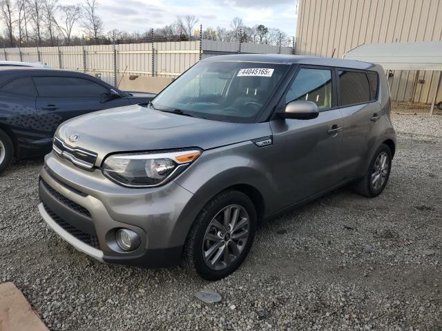 KIA SOUL + 2019 with VIN KNDJP3A58K7698105 - Photo from auction