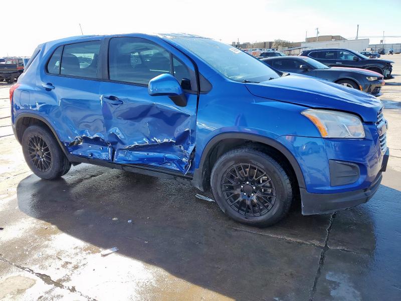 Photo 4 from auction – 2016 CHEVROLET TRAX LS with VIN KL7CJKSB1GB750880