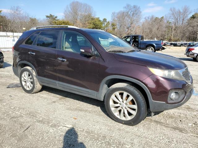 Photo 4 from auction – 2011 KIA SORENTO with VIN 5XYKU4A10BG127727