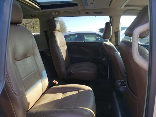 Photo 11 from auction – 2015 TOYOTA SIENNA XLE with VIN 5TDYK3DC0FS564658