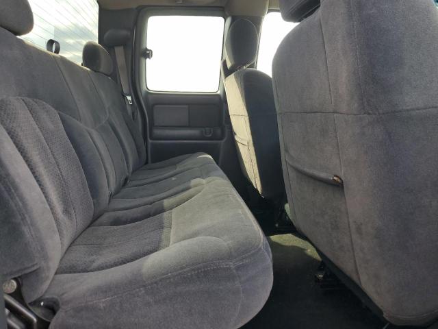 Photo 10 from auction – 2002 CHEVROLET SILVERADO with VIN 2GCEK19T621152018