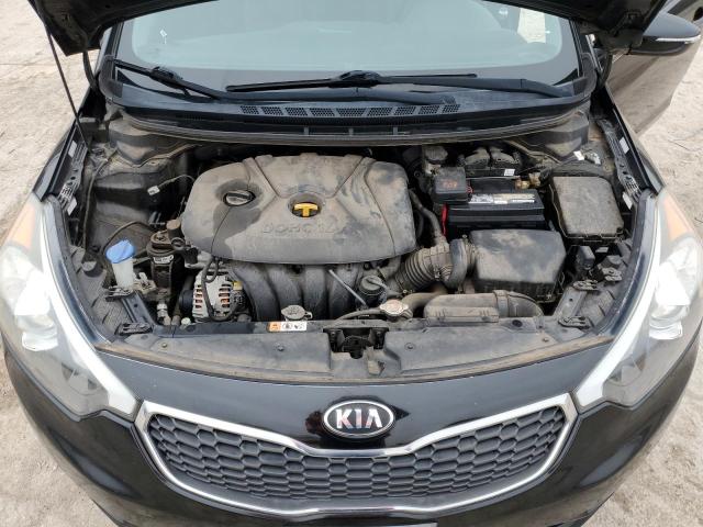 Photo 11 from auction – 2016 KIA FORTE LX with VIN KNAFX4A65G5592795