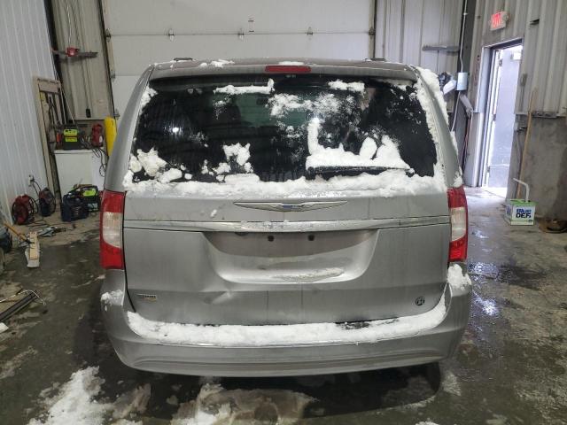 Photo 6 from auction – 2016 CHRYSLER TOWN & COU with VIN 2C4RC1BG9GR198043