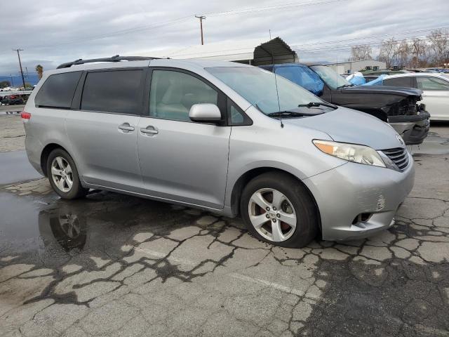 Photo 4 from auction – 2012 TOYOTA SIENNA LE with VIN 5TDKK3DC0CS277824