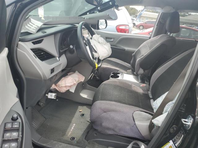 Photo 7 from auction – 2015 TOYOTA SIENNA LE with VIN 5TDKK3DC1FS686287