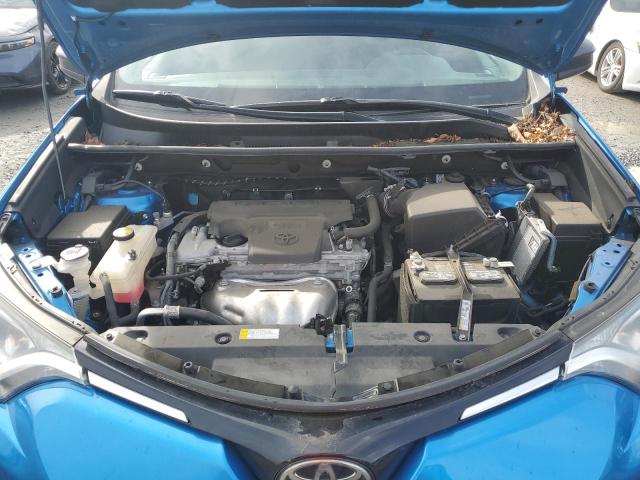 Photo 12 from auction – 2017 TOYOTA RAV4 LE with VIN 2T3BFREV6HW571970
