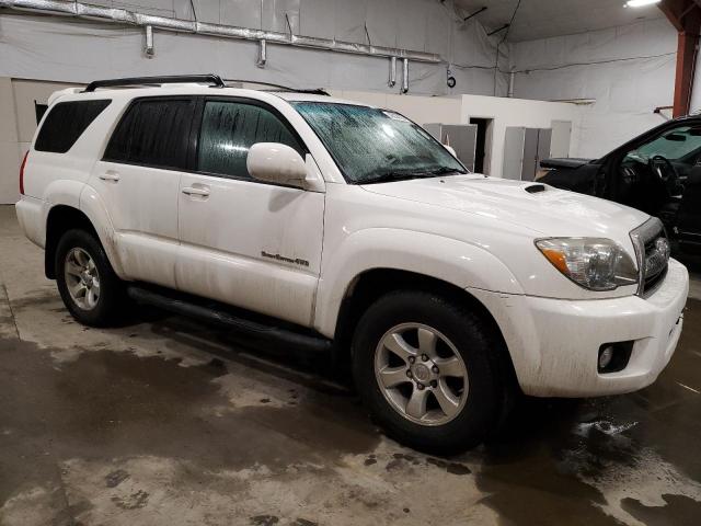 Снимка 4 от търг – 2007 TOYOTA 4RUNNER SR с VIN JTEBU14RX70116145