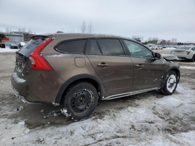 Photo 3 from auction – 2015 VOLVO V60 CROSS with VIN YV4612HK9F1000202