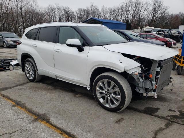 Photo 4 from auction – 2024 TOYOTA HIGHLANDER with VIN 5TDKDRBH4RS537386