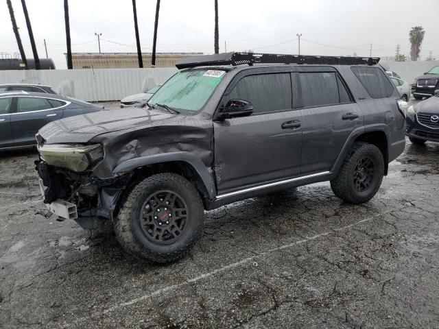TOYOTA 4RUNNER 2018 with VIN JTEBU5JR9J5553866 - Photo from auction