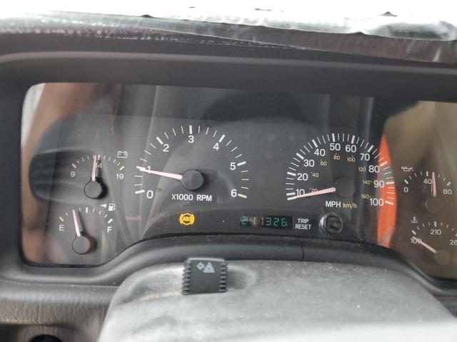 Photo 9 from auction – 2001 JEEP CHEROKEE C with VIN 1J4FF58SX1L615967
