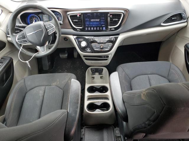 Photo 8 from auction – 2017 CHRYSLER PACIFICA T with VIN 2C4RC1DG2HR610642