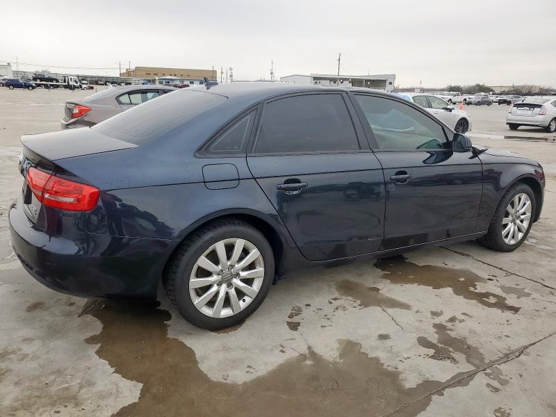 صورة رقم 3 من المزاد - 2014 AUDI A4 PREMIUM مع VIN WAUBFAFL0EN001994