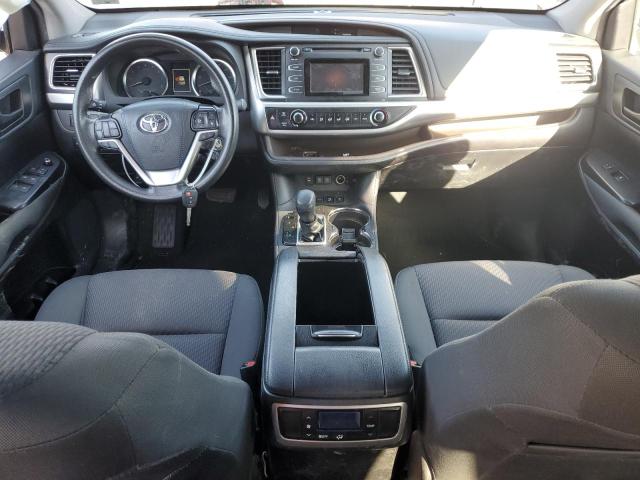 Photo 8 from auction – 2019 TOYOTA HIGHLANDER with VIN 5TDBZRFH4KS931763