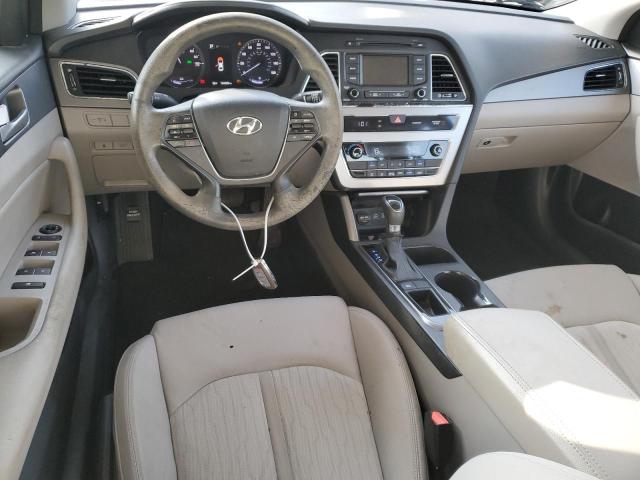 Photo 8 from auction – 2016 HYUNDAI SONATA HYB with VIN KMHE24L15GA040554