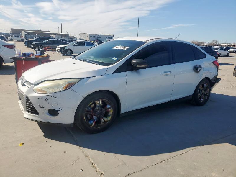 FORD FOCUS SE 2014 with VIN 1FADP3F20EL392688 - Photo from auction