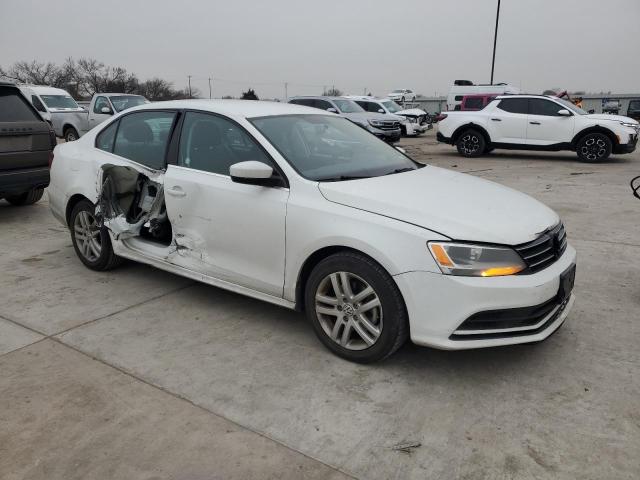Photo 4 from auction – 2017 VOLKSWAGEN JETTA S with VIN 3VW2B7AJ0HM205066