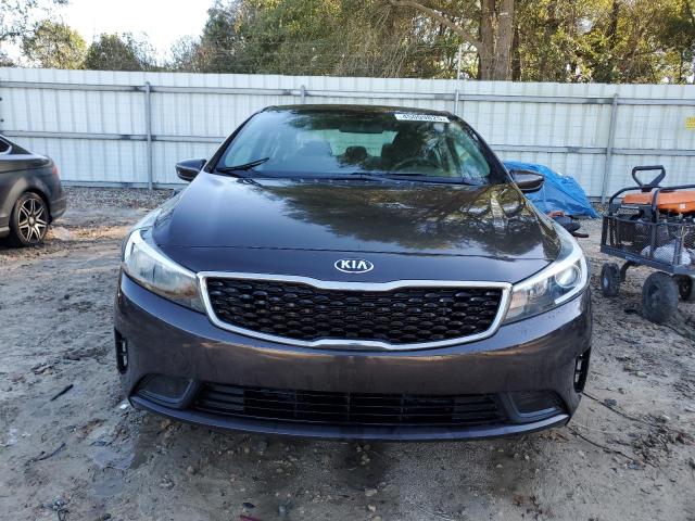 Photo 5 from auction – 2017 KIA FORTE LX with VIN 3KPFK4A72HE117668