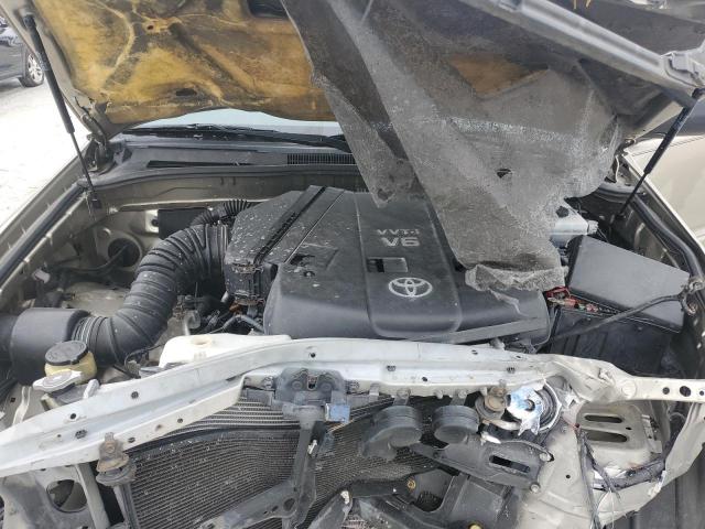 Photo 11 from auction – 2004 TOYOTA 4RUNNER SR with VIN JTEZU14R048022867