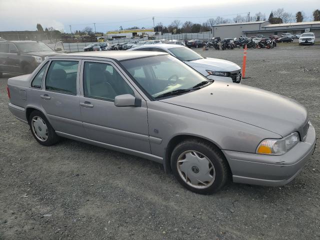 Photo 4 from auction – 1999 VOLVO S70 with VIN YV1LS55A2X1587936
