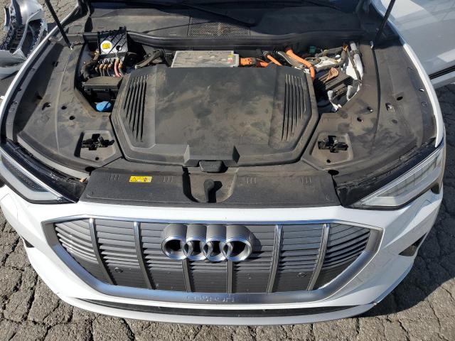 Photo 12 from auction – 2021 AUDI E-TRON PRE with VIN WA1VAAGE8MB040051