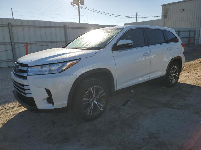 TOYOTA HIGHLANDER 2019 with VIN 5TDZARFH8KS050134 - Photo from auction