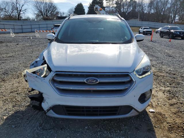 Photo 5 from auction – 2017 FORD ESCAPE SE with VIN 1FMCU0GD5HUE43657